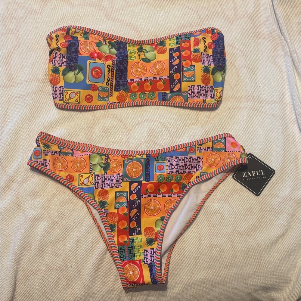 Zaful Multicolor Fruit Pattern Bikini Set